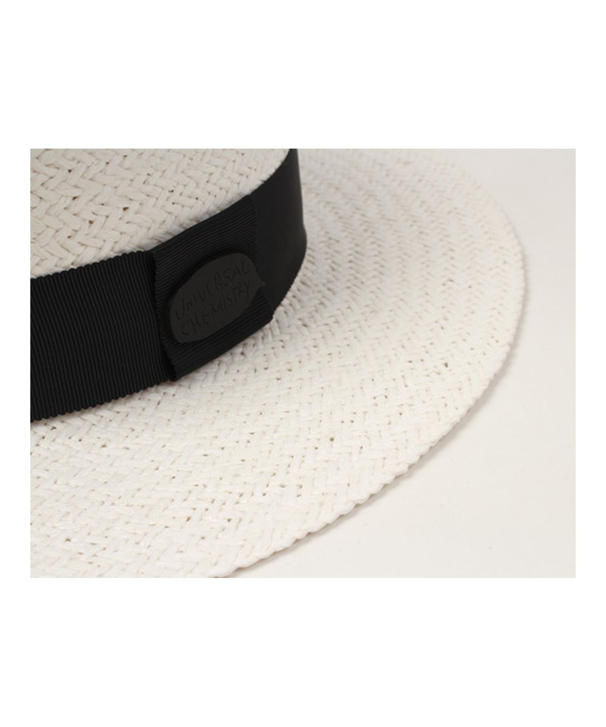 유니버셜 케미스트리(UNIVERSAL CHEMISTRY) Black Metal White Flat Panama Hat 파나마햇