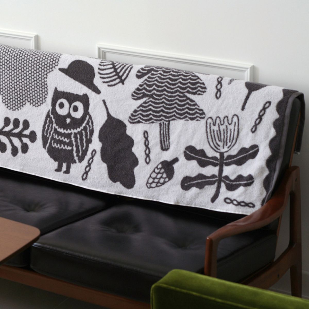 서커스보이밴드(CIRCUSBOYBAND) CBB Beach towel 01