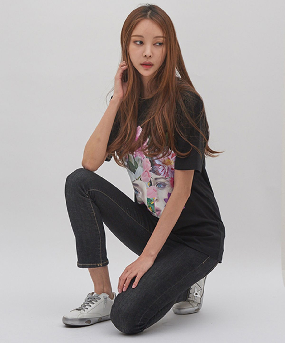 아이코노그라피(ICONOGRAPHY) 우먼 인 플라워 2 BK