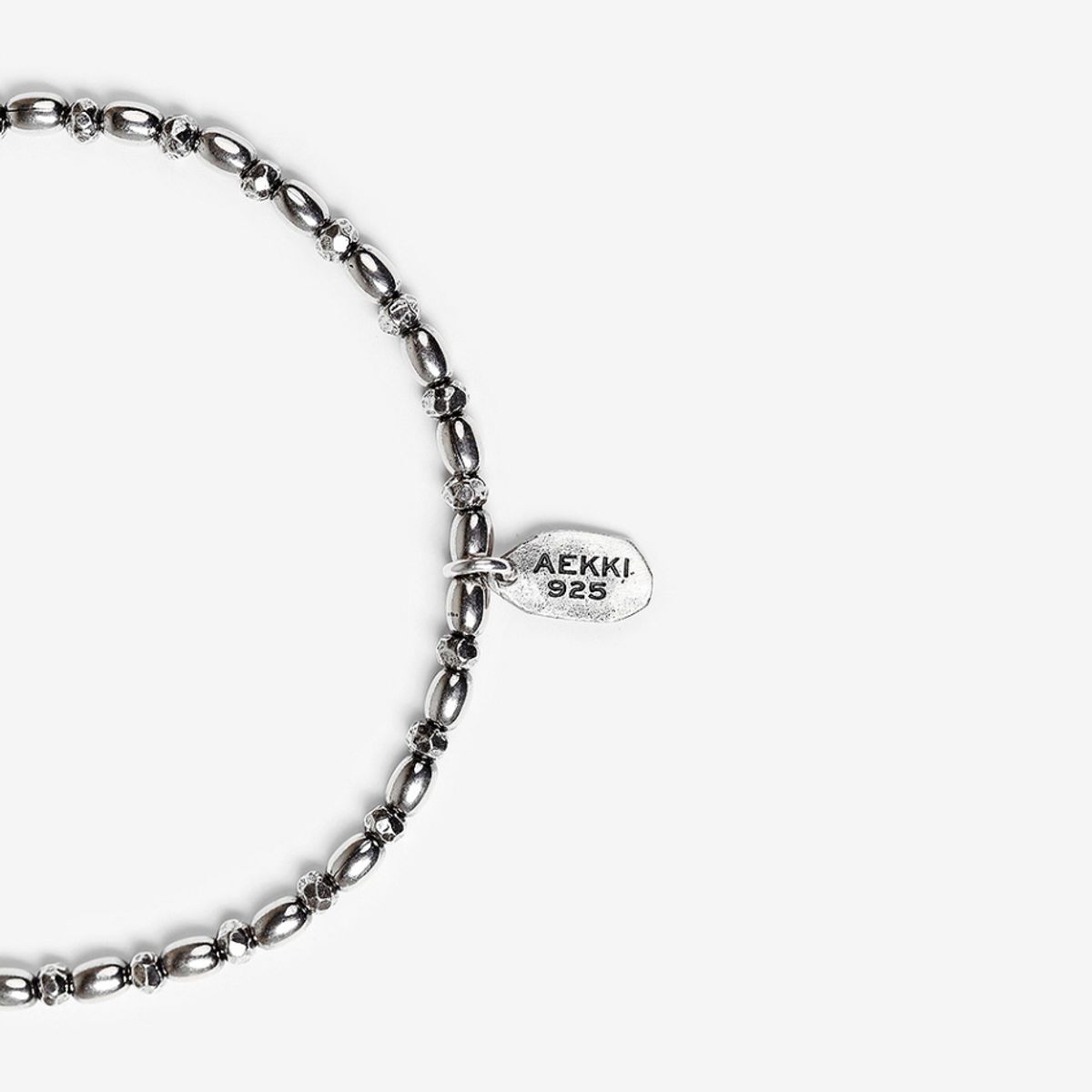 애끼(AEKKI) 에스닉 플롯 크라운 천연석팔찌