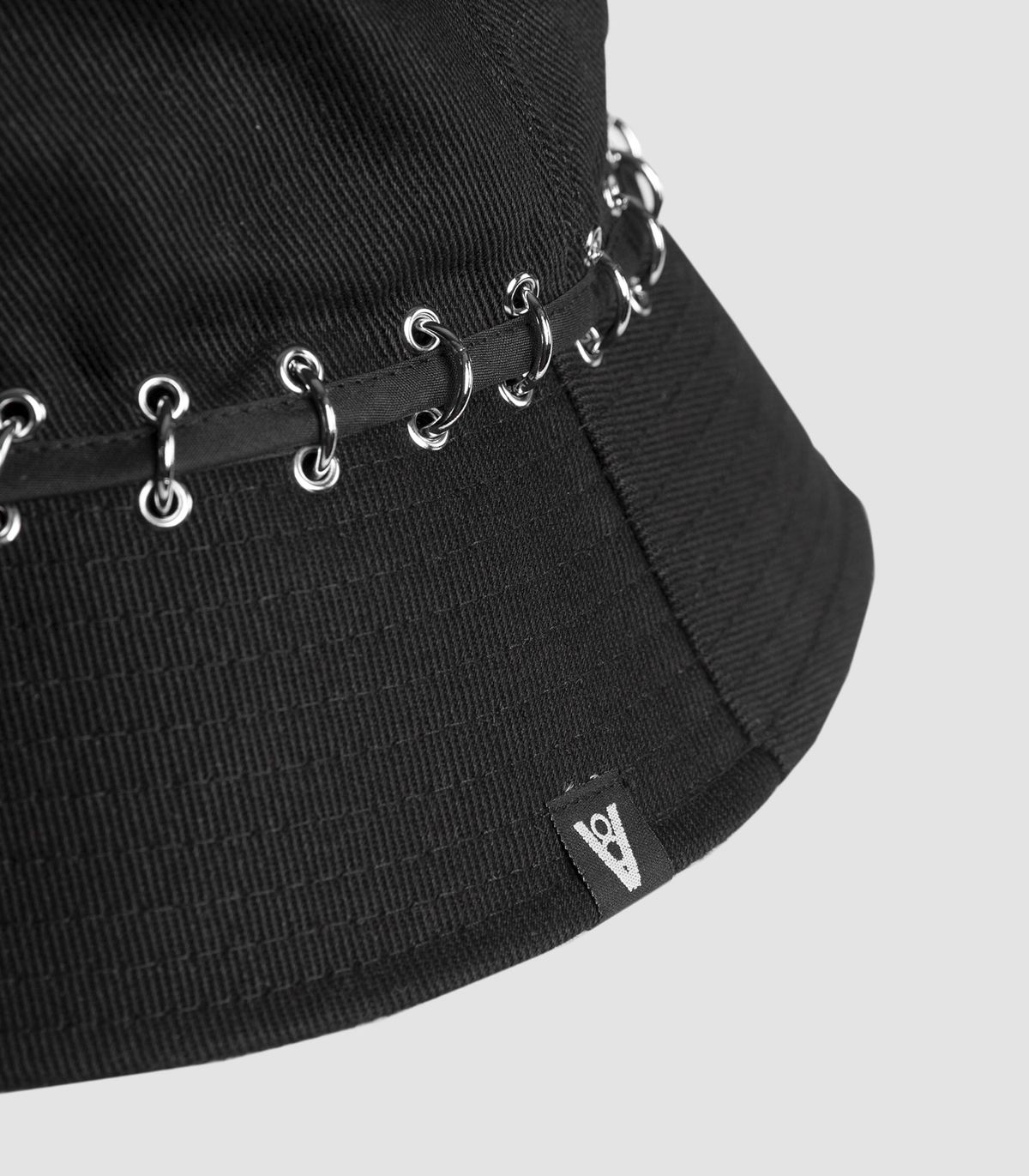 바이브레이트(VIBRATE) PIERCING DIVISION BUCKET HAT (black)