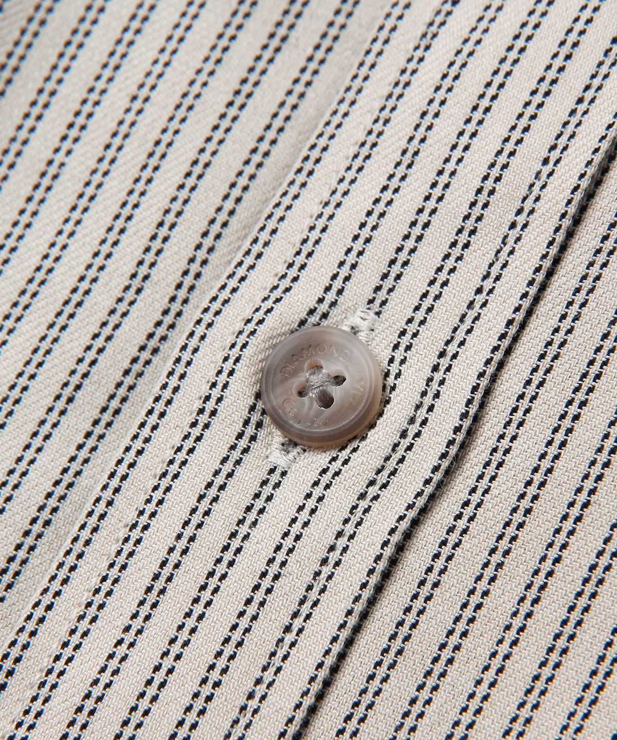 다이아몬드 레이라(DIAMOND LAYLA) Vintage Black dot Stripe shirt S22