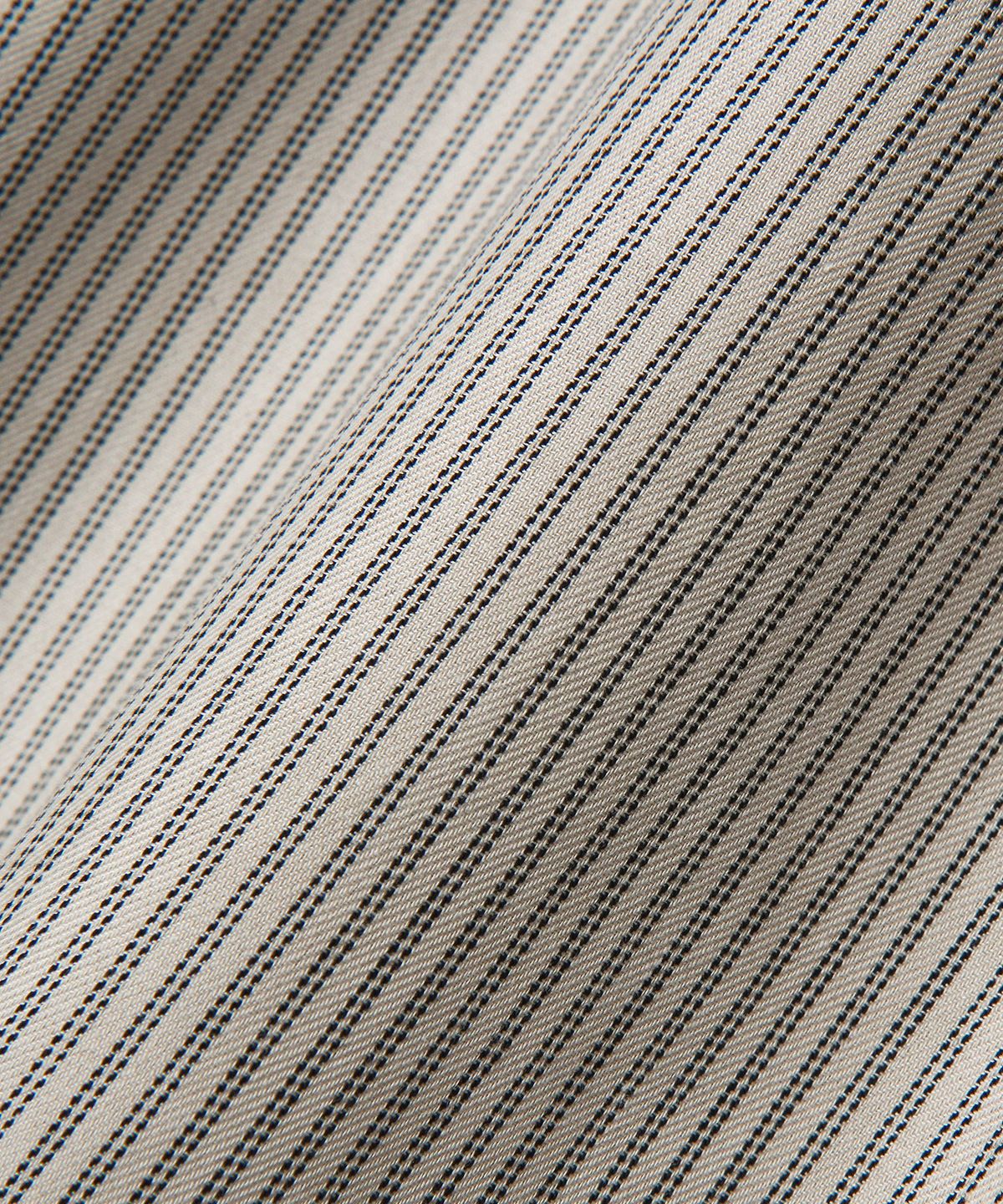 다이아몬드 레이라(DIAMOND LAYLA) Vintage Black dot Stripe shirt S22