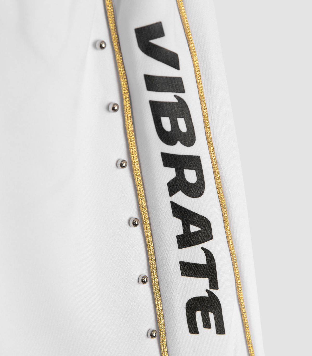 바이브레이트(VIBRATE) GOLDLINE SIDE LOGO PANTS (WHITE)