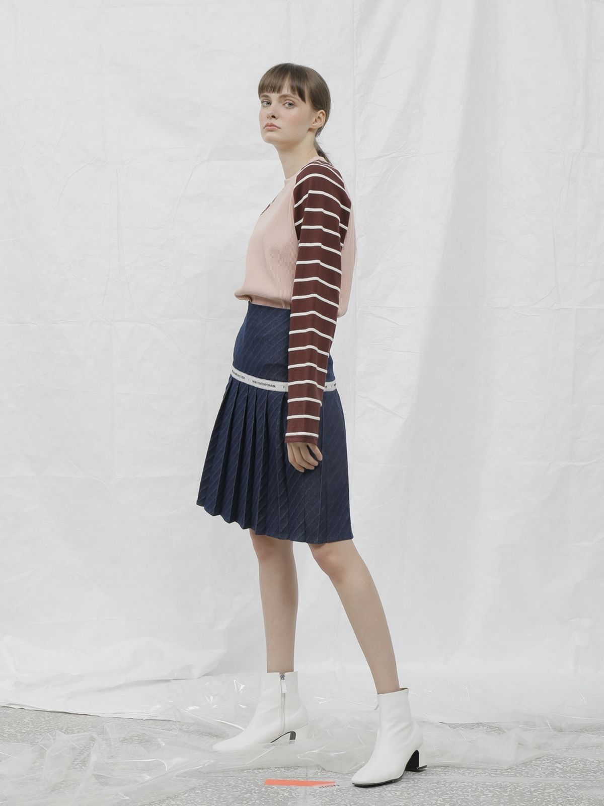 느와(NOIR) Diag Skirt