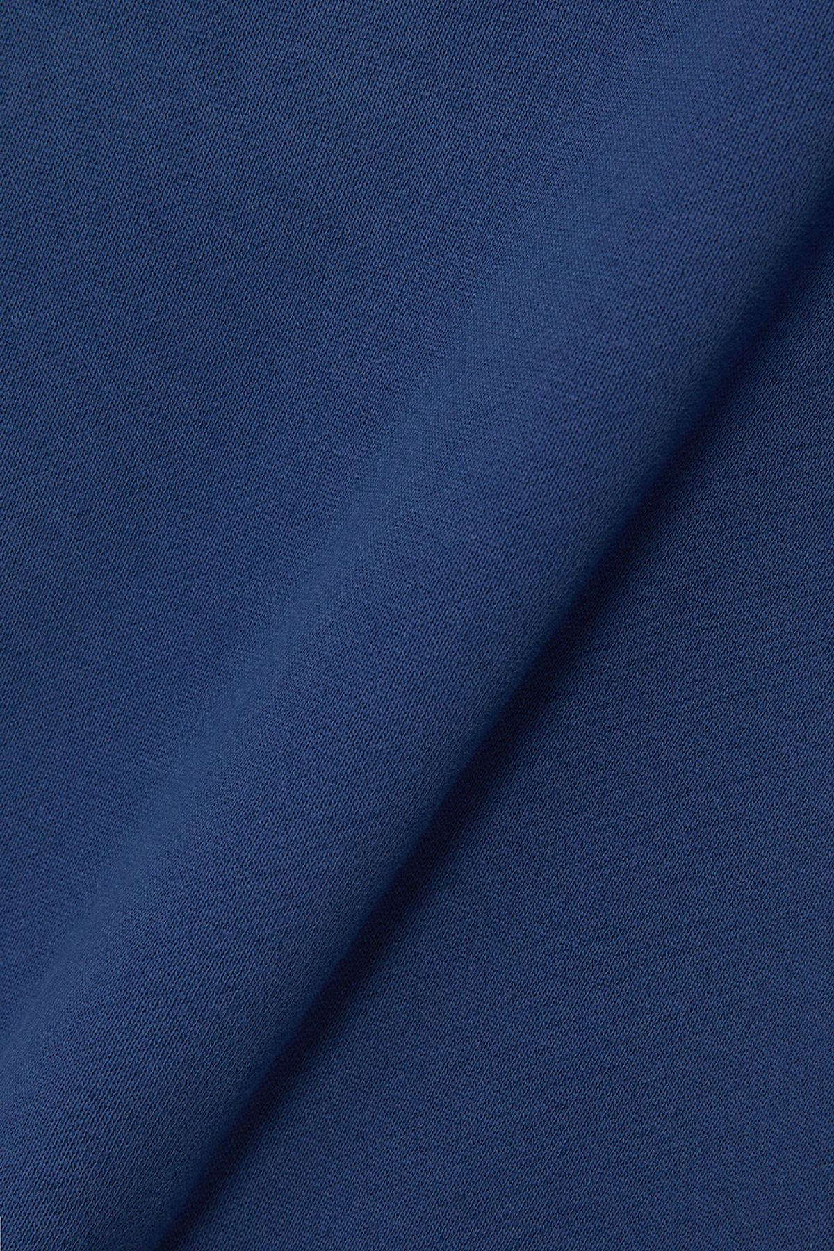비바스튜디오(VIVASTUDIO) LOCATION CREWNECK [INDIGO BLUE]