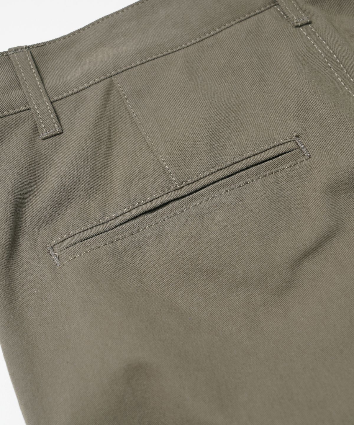 프리즘웍스(FRIZMWORKS) OG HAWORTH ONE TUCK PANTS _ OLIVE