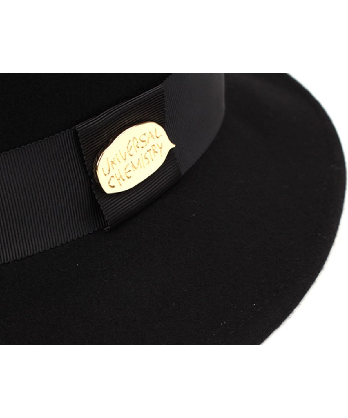 유니버셜 케미스트리(UNIVERSAL CHEMISTRY) Gold Metal Line Short Fedora 숏페도라