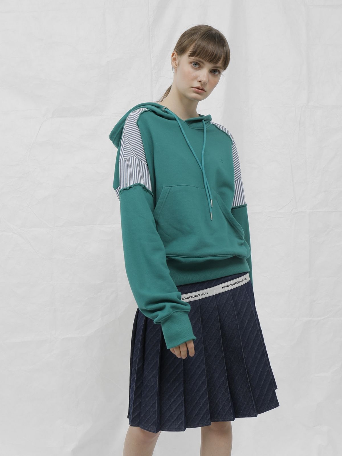 느와(NOIR) Pas Hoodie