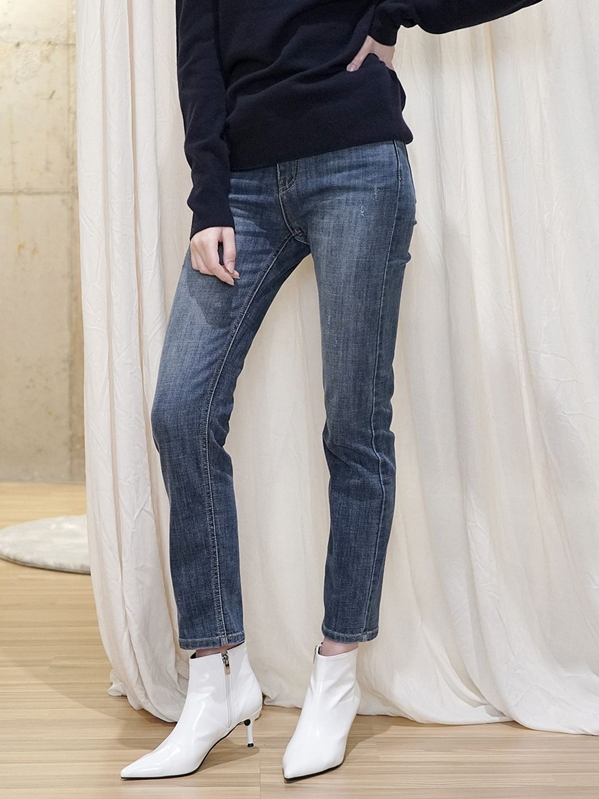 핀블랙(PINBLACK) 스트레이트 워싱데님 블루