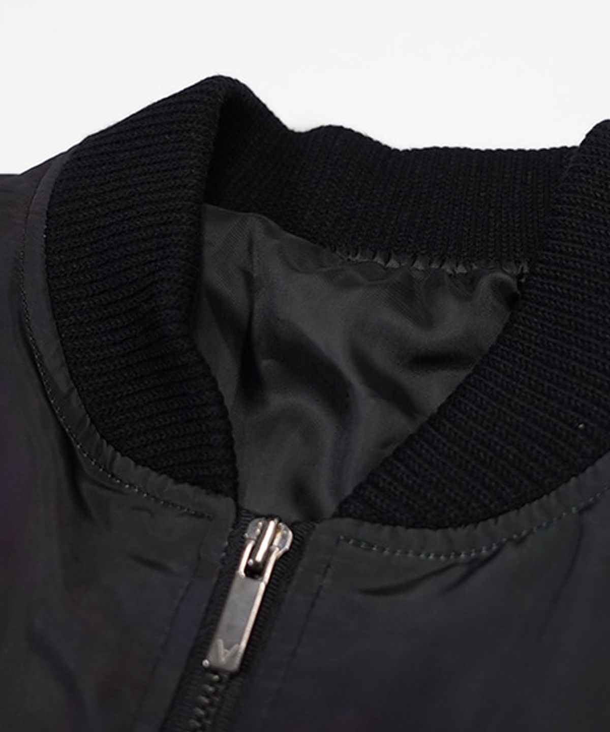 아임낫어휴먼비잉(I AM NOT A HUMAN BEING) PLASTIC FACE BLOUSON JACKET - O/C