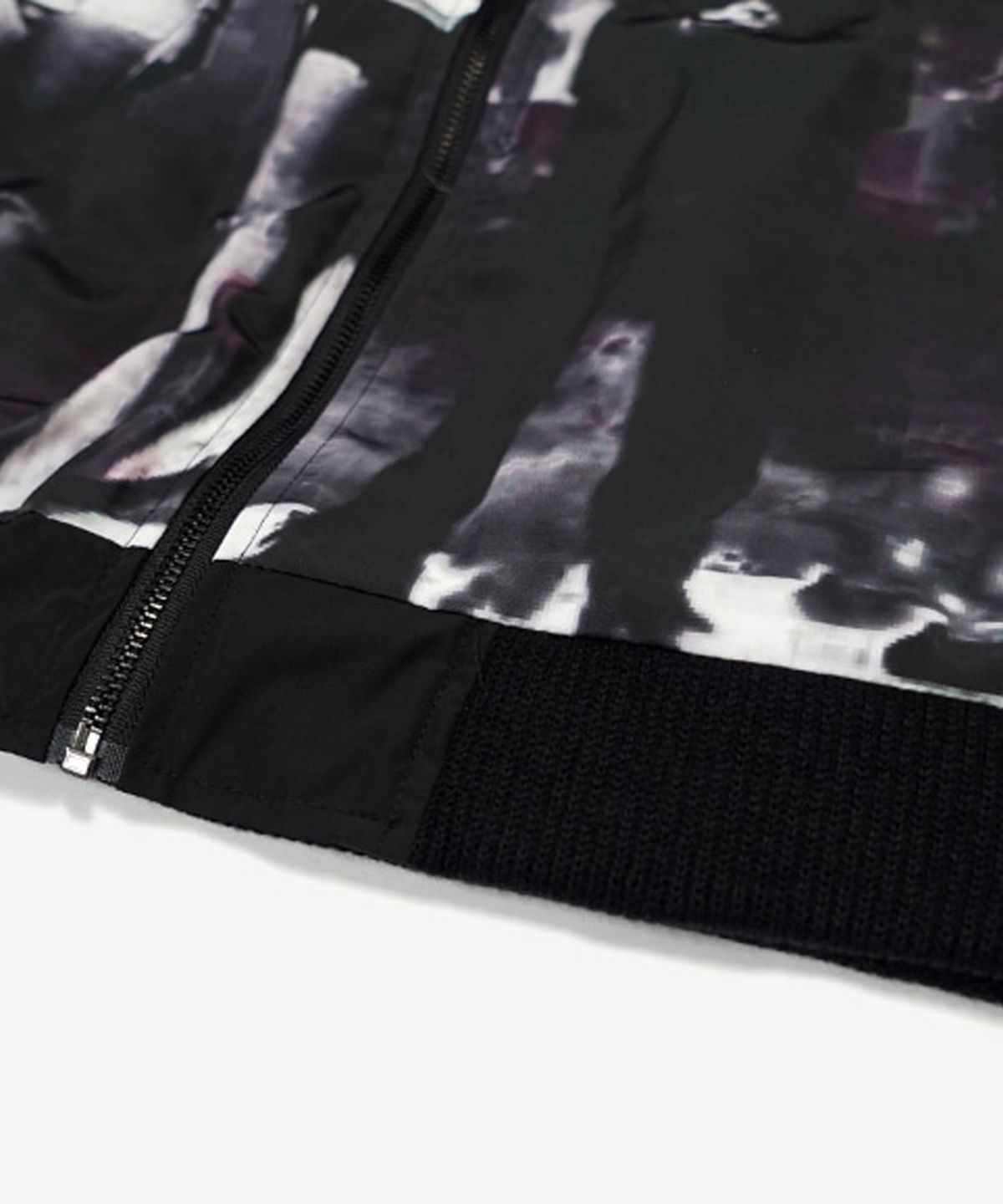 아임낫어휴먼비잉(I AM NOT A HUMAN BEING) PLASTIC FACE BLOUSON JACKET - O/C
