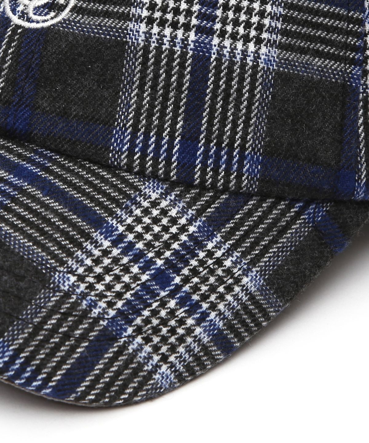 언더컨트롤(UNDERCONTROL) 로고 체크 볼캡 UNION UDC / AUTHENTIC B B / NAVY TARTAN