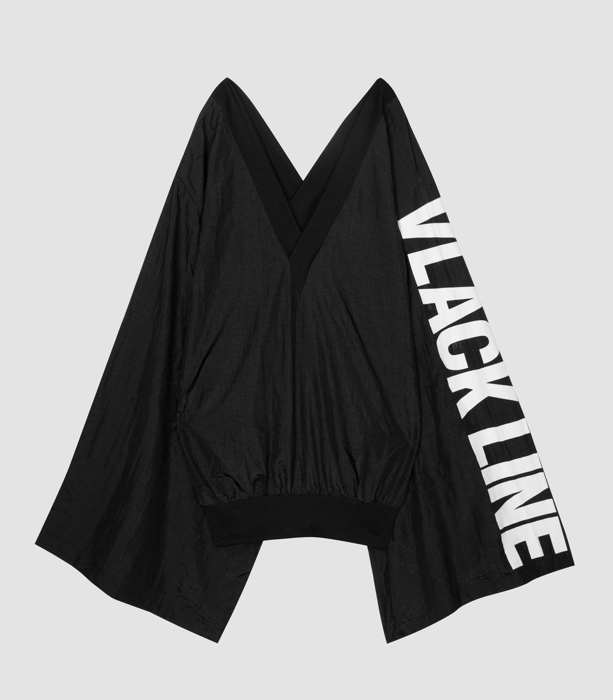 바이브레이트(VIBRATE) VLACK LINE - V NECK LOOSE FIT TOP (BLACK)