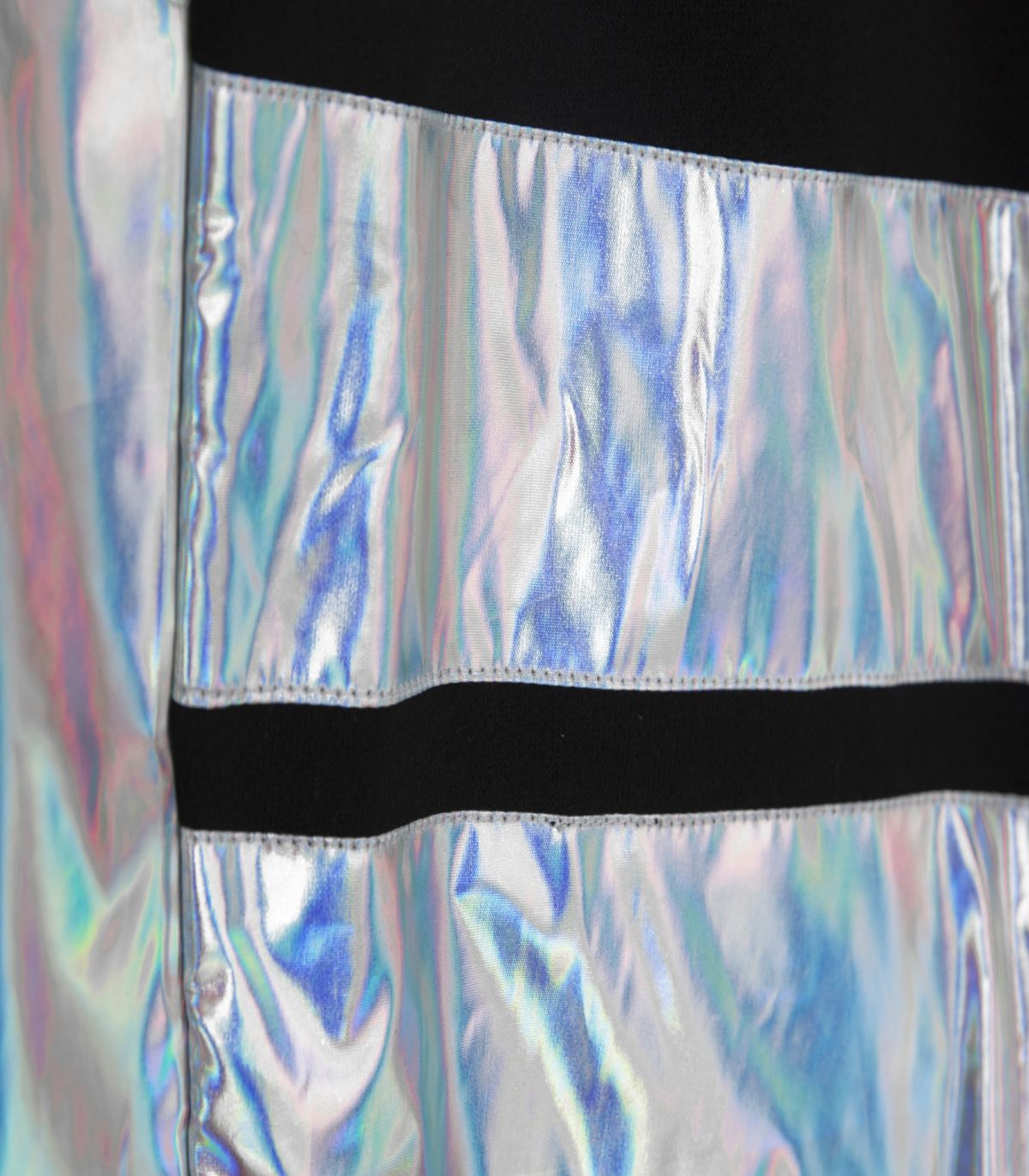 바이브레이트(VIBRATE) V8 - HOLOGRAM LINE JOGGER PANTS (BLACK)