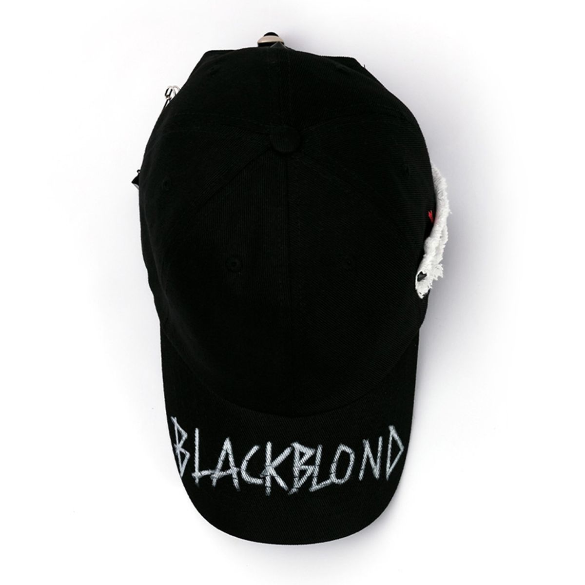 블랙블론드(BLACKBLOND) 비비디 사이드 팻치 그래피티 로고 캡 (블랙)