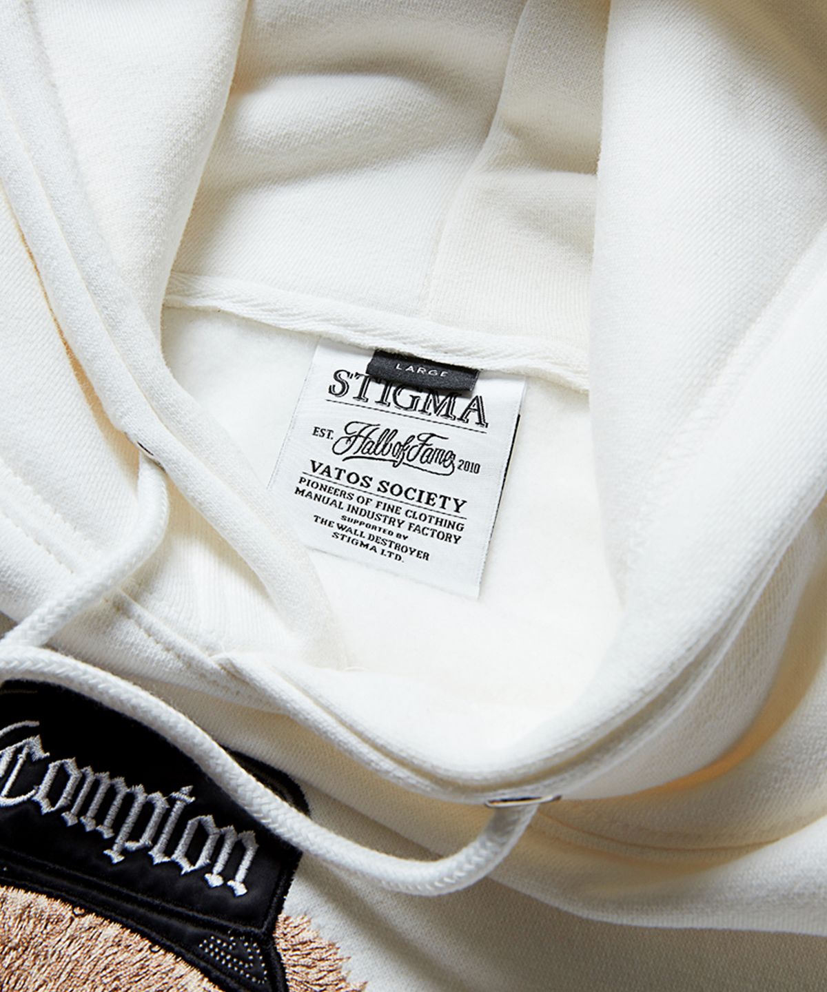 스티그마(STIGMA) EMB COMPTON BEAR OVERSIZED HEAVY SWEAT HOODIE WHITE
