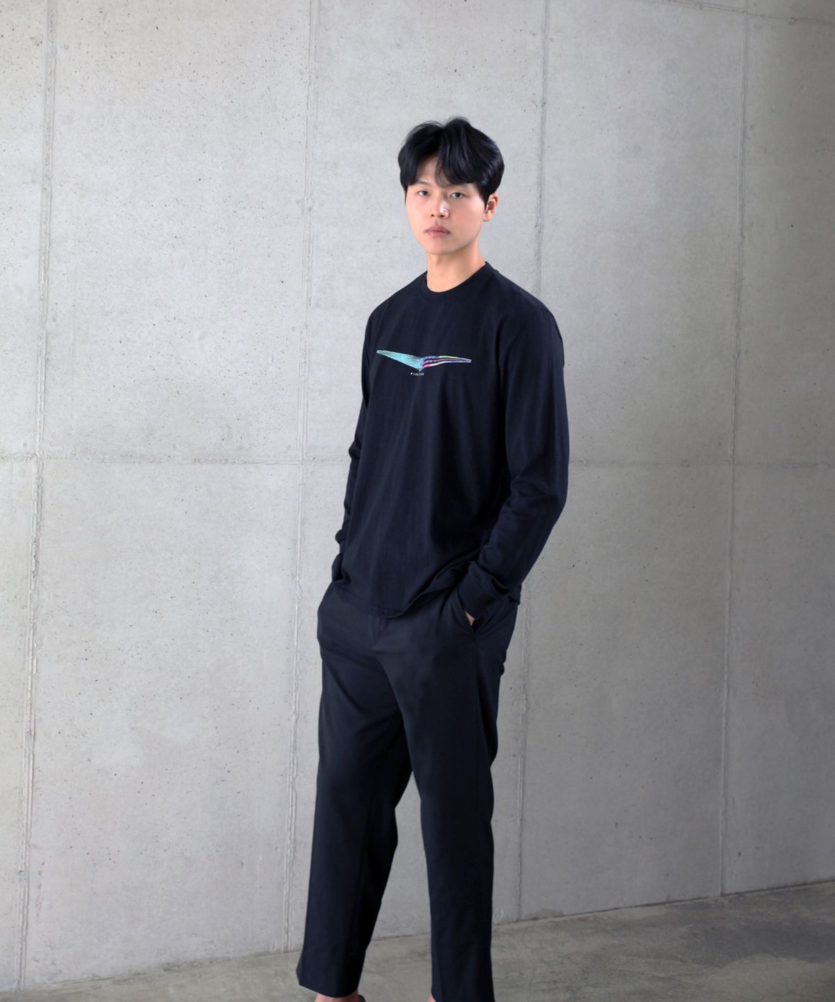 벨레파(BELLEFFA) i f e l t t h a t (아이펠트댓) 디자이너 티셔츠 긴팔티