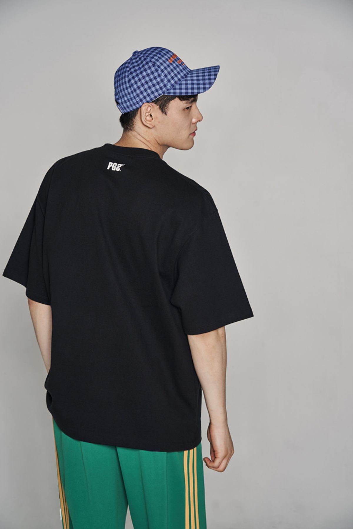 피글스(PIGLES) 베이직 박스로고 티셔츠(블랙)