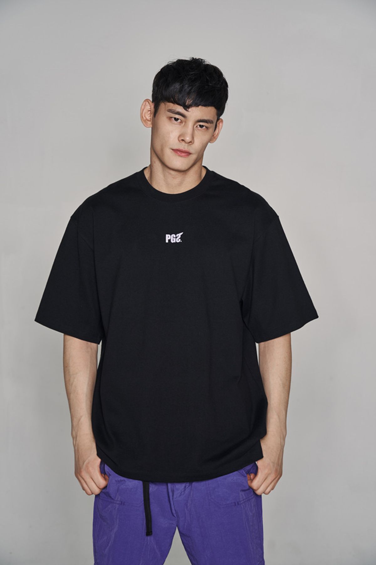 피글스(PIGLES) 무빙로고 티셔츠(블랙)