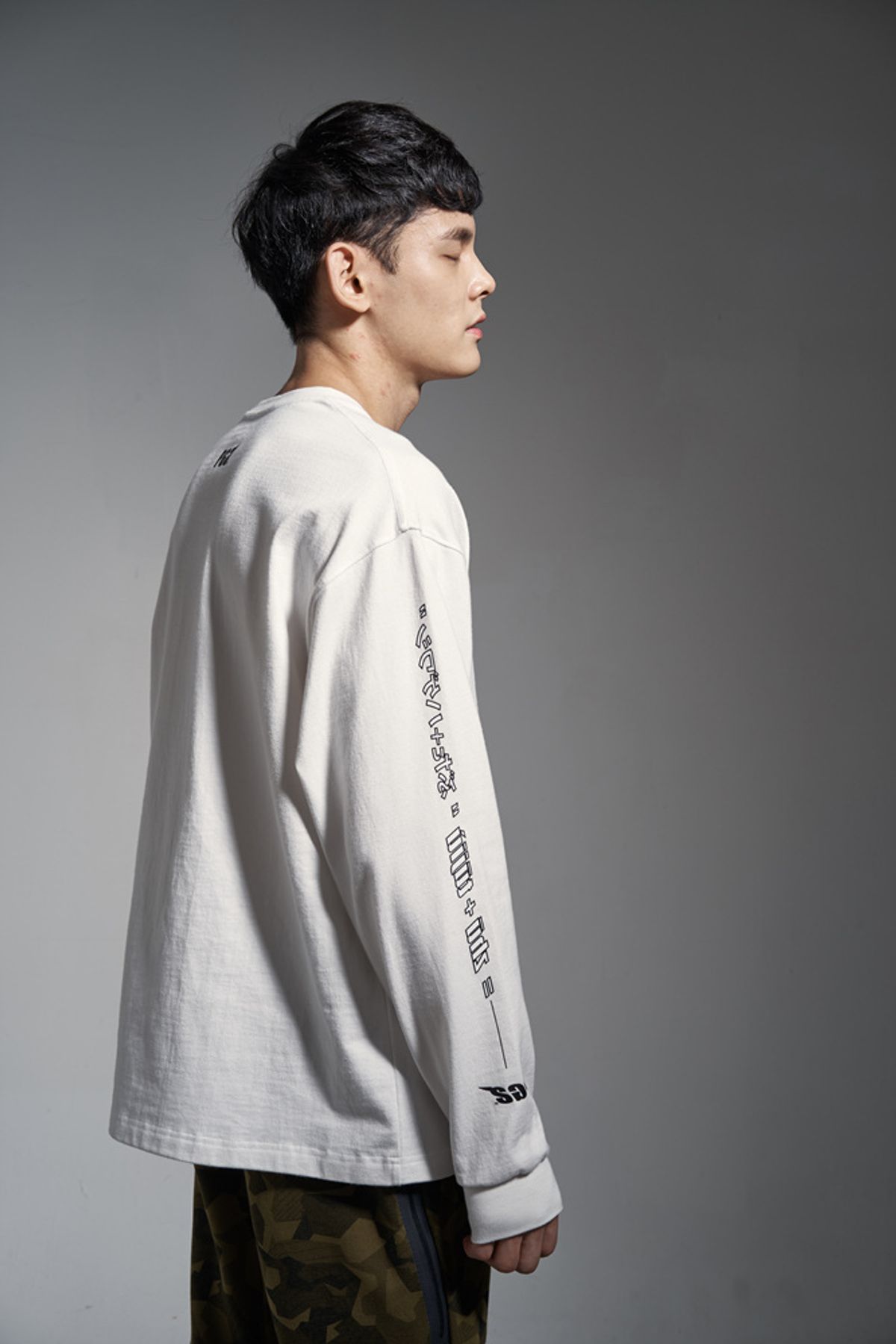 피글스(PIGLES) 슬리브 써클로고 티셔츠(2 color)