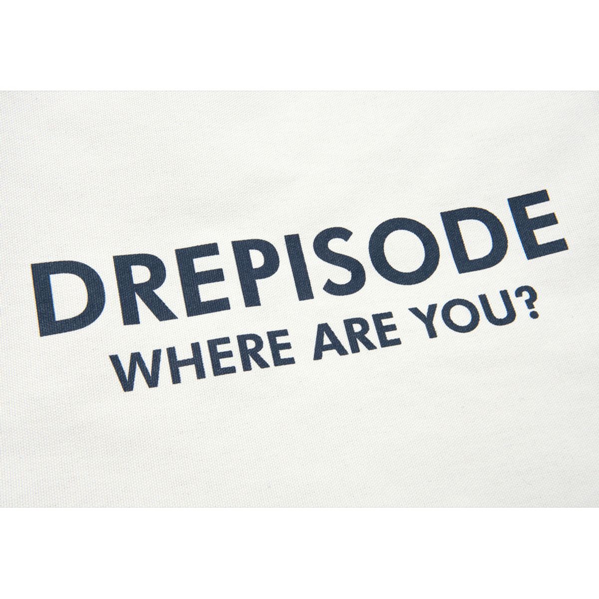 드레피소드(DREPISODE) DQC 로고 캔버스 크로스백 DL16-WH