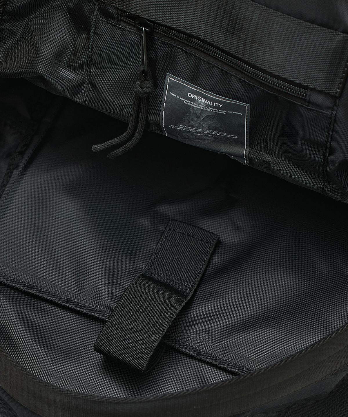 메종미네드(MAISON MINED) TWO POCKET BACKPACK