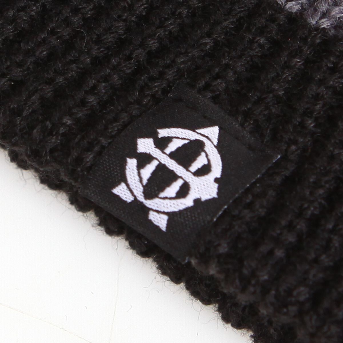 에잇볼륨(EIGHTVOLUME) EV Plain Short Beanie (Black)
