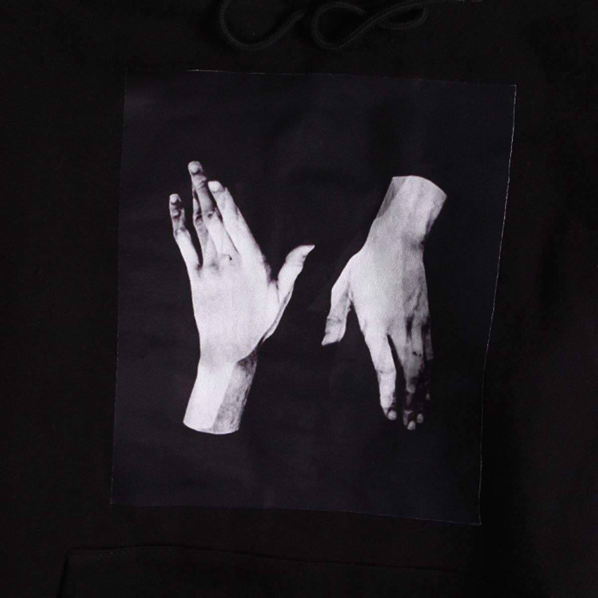 에잇볼륨(EIGHTVOLUME) EV Twohands Napping Hood