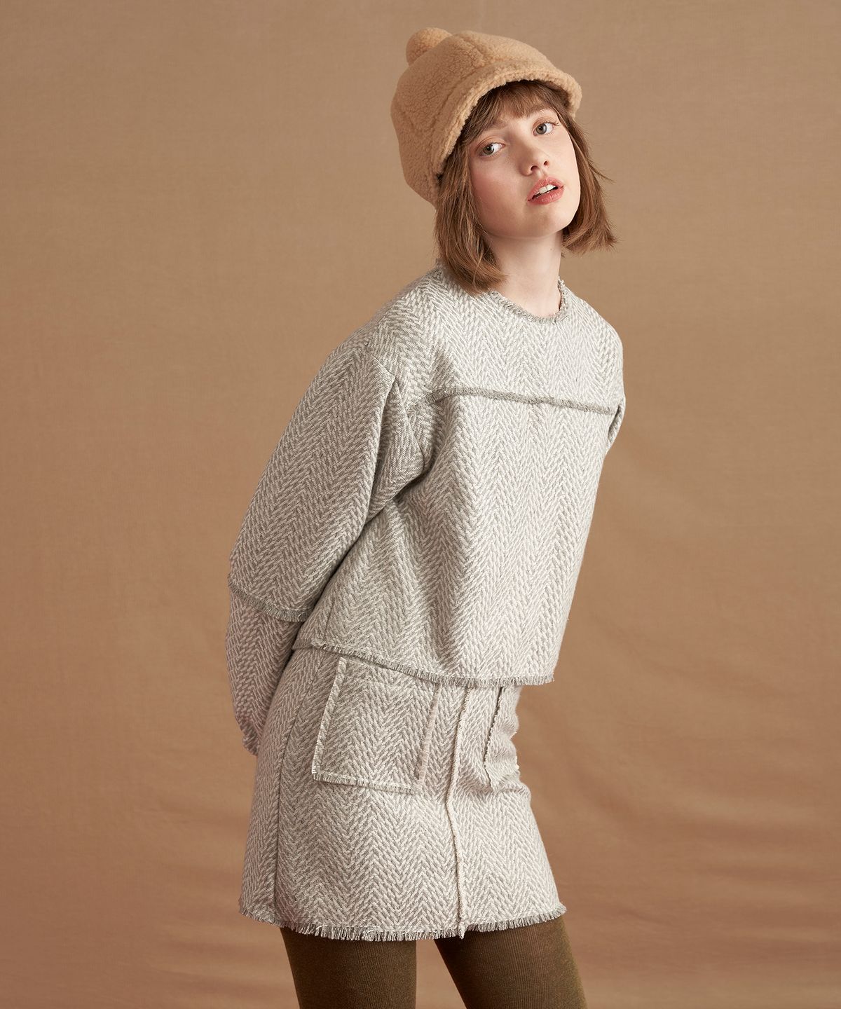 디어피어(DEAR,PEER) 울 물결 탑 그레이