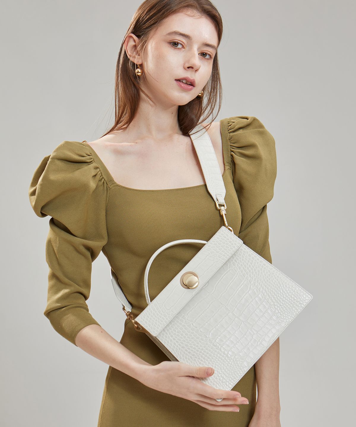 앤오즈(ANODDS) LAZEL CROC flap bag 3 color