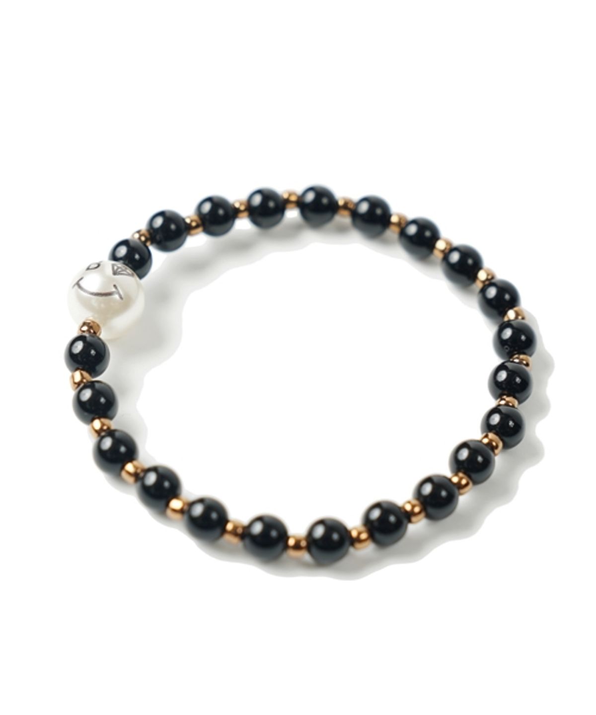 봉보(BONBEAU) Mono pearl Bracelet 블랙 스마일 진주 비즈팔찌