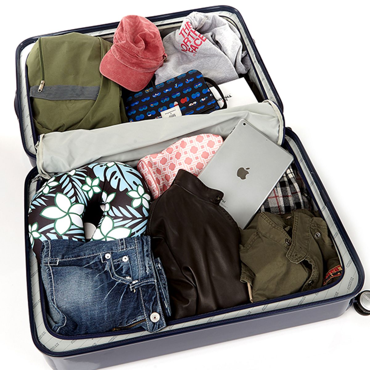 아메리칸투어리스터(AMERICAN TOURISTER) ROCKFORD 캐리어 여행가방 79 NAVY BG941003