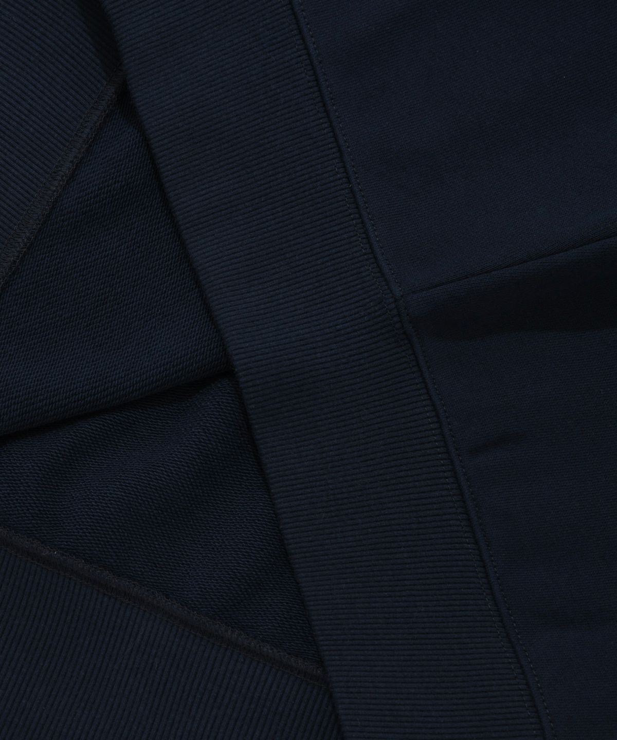 커버낫(COVERNAT) 어센틱 로고 맨투맨 Navy