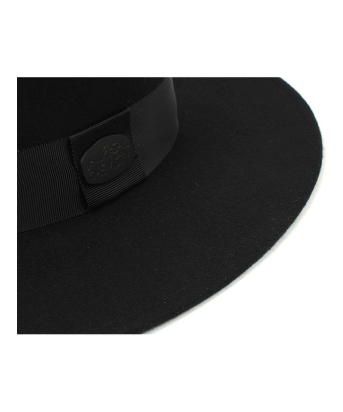 유니버셜 케미스트리(UNIVERSAL CHEMISTRY) Line Black Wool Y Fedora 울페도라