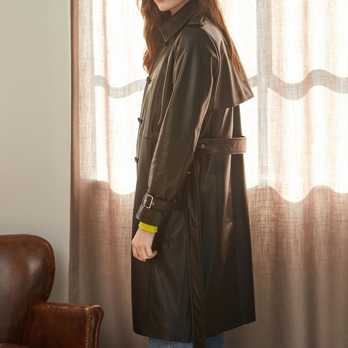 핀블랙(PINBLACK) LAMB SKIN SINGLE TRENCH COAT BLACK