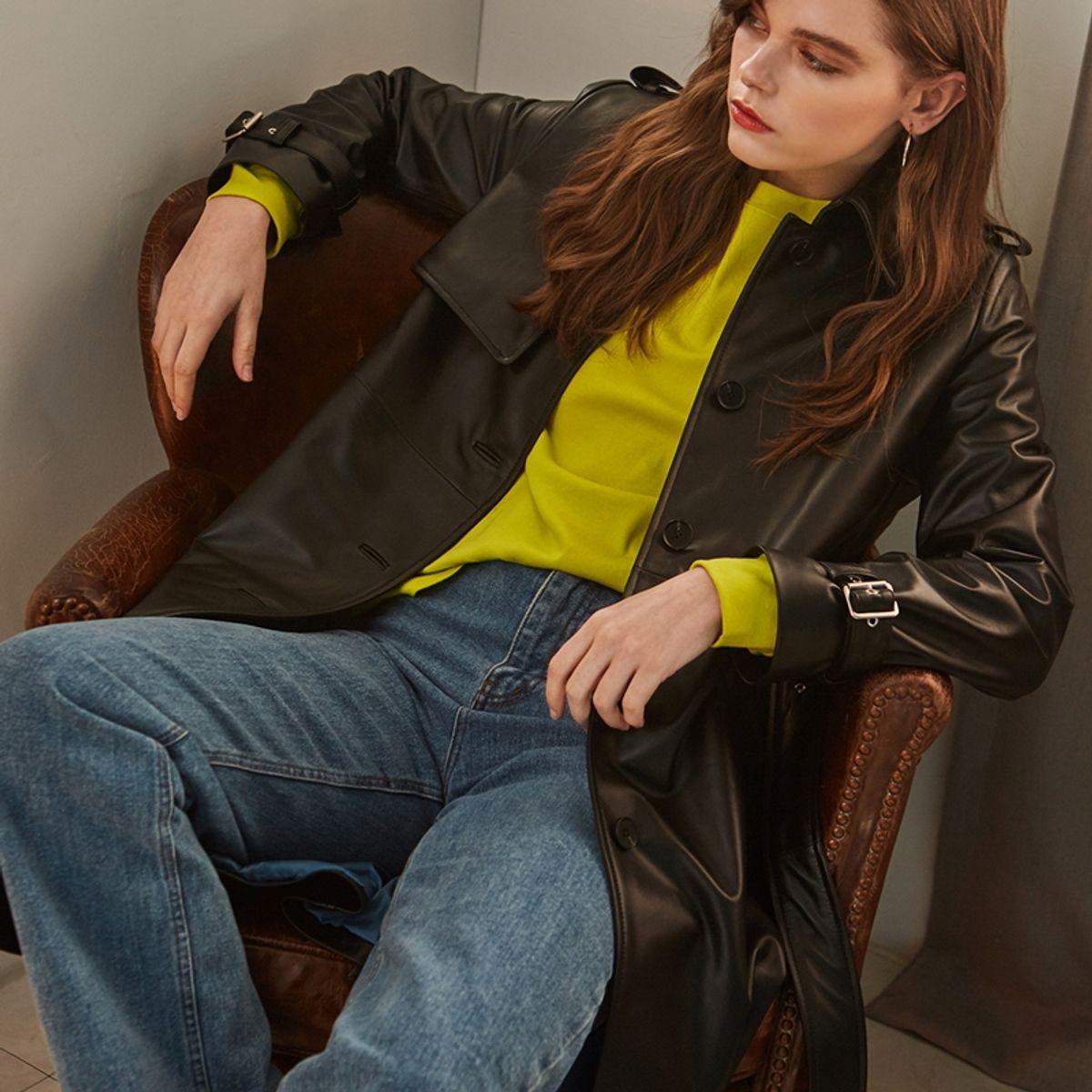 핀블랙(PINBLACK) LAMB SKIN SINGLE TRENCH COAT BLACK