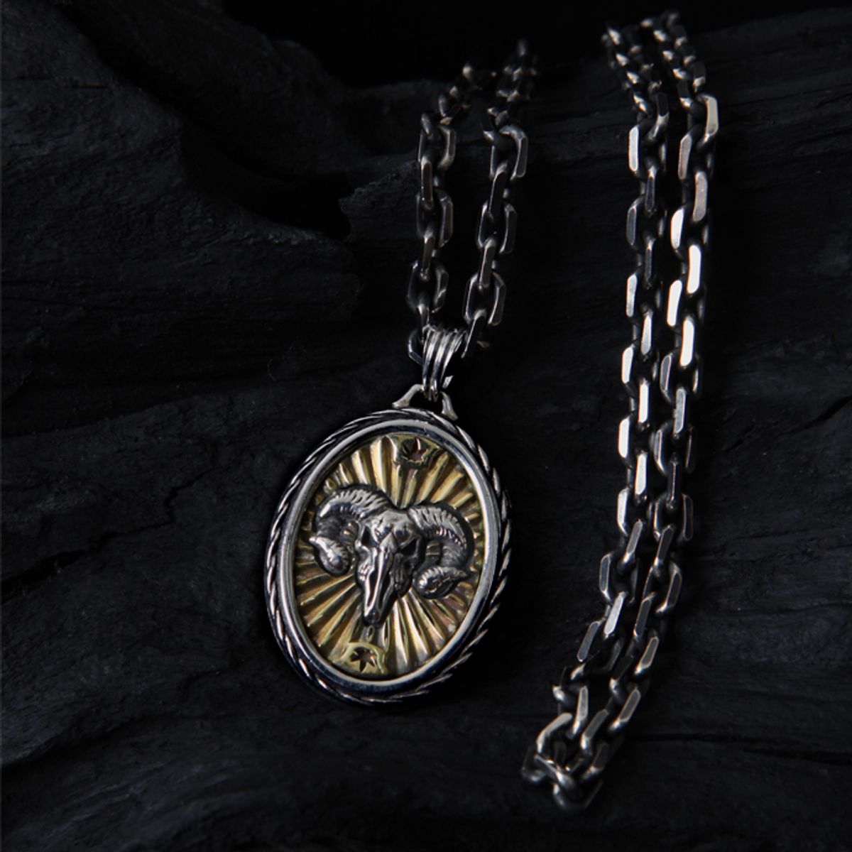 스팅925(STING925) Ram Skull Pendant