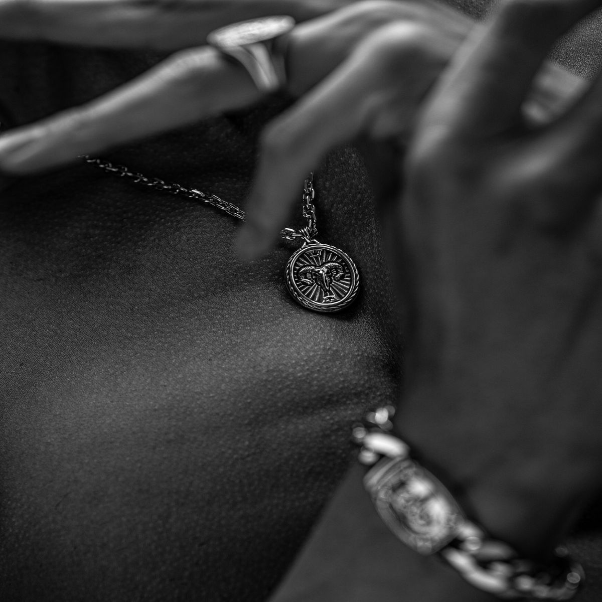 스팅925(STING925) Ram Skull Pendant
