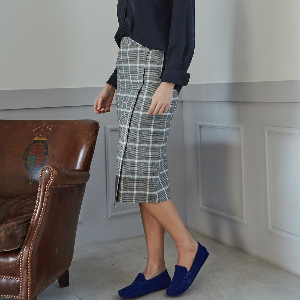 핀블랙(PINBLACK) CHECK H-LINE SKIRT GREY