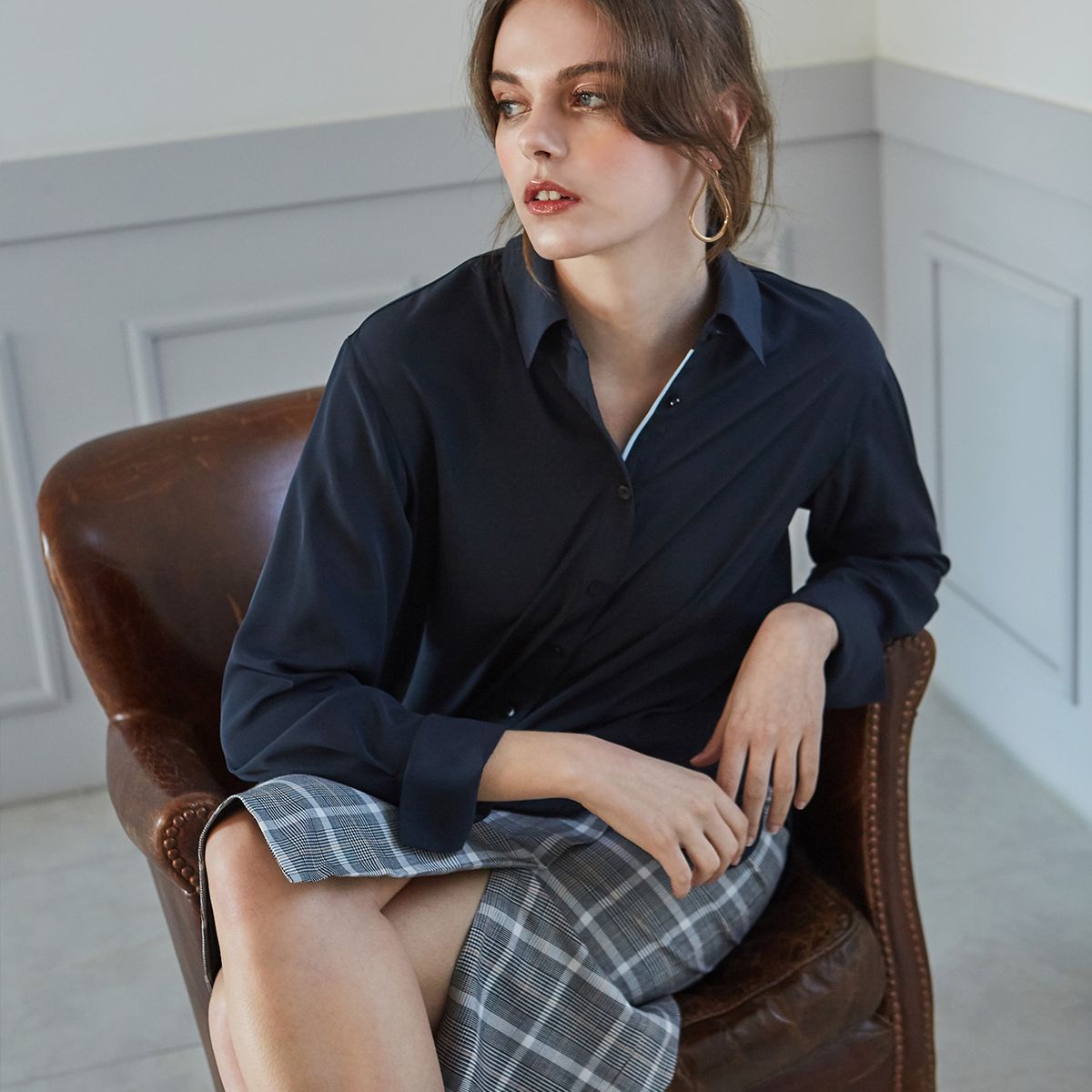 핀블랙(PINBLACK) CHECK H-LINE SKIRT GREY