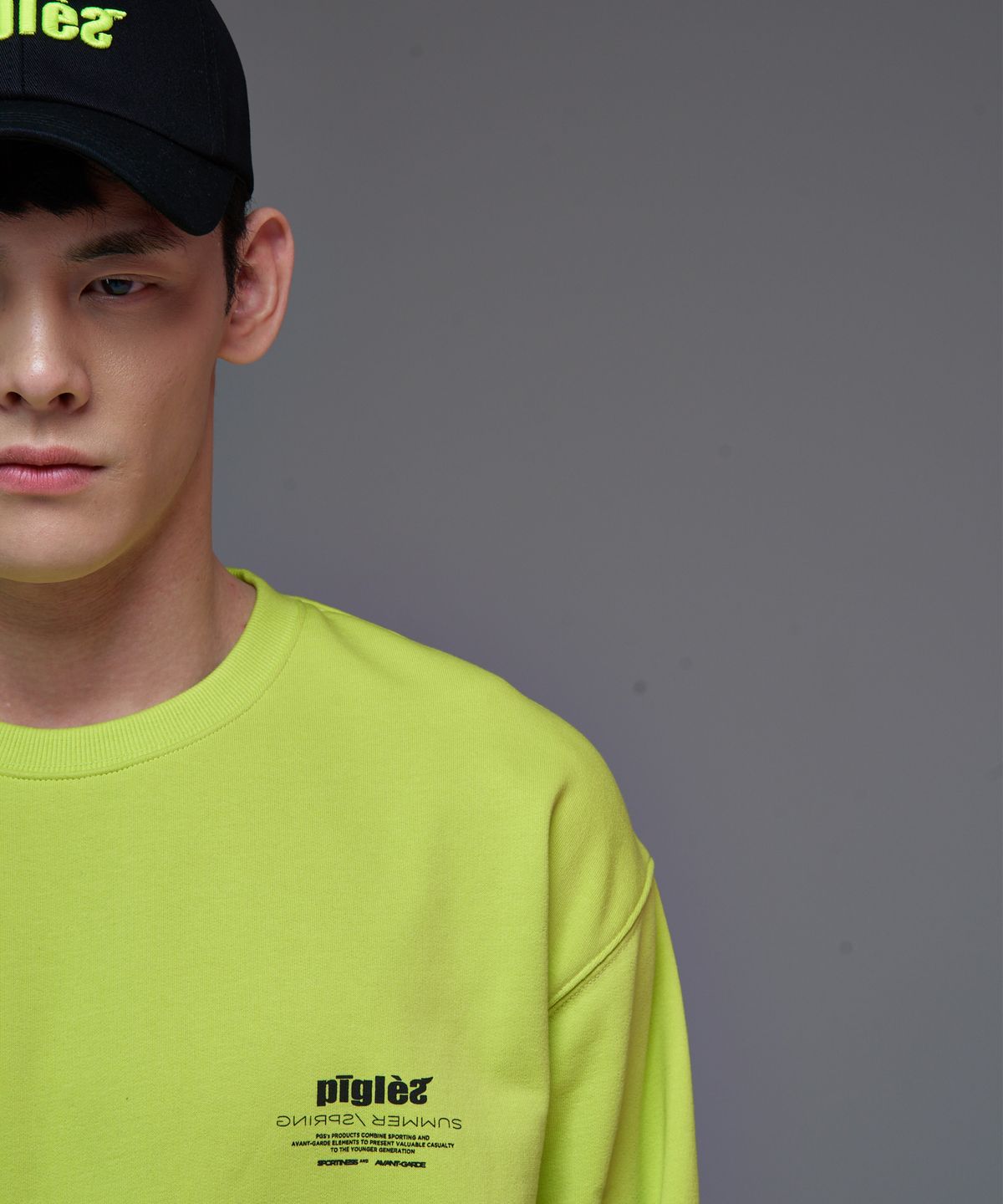 피글스(PIGLES) 레터링 로고 스웨트 맨투맨(레몬)