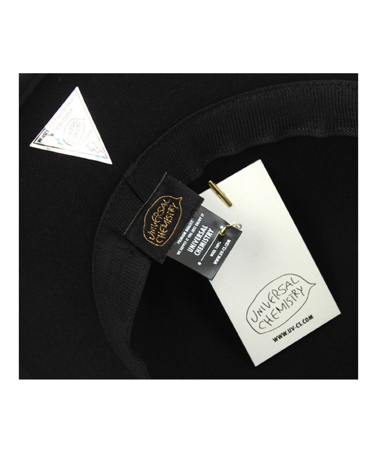 유니버셜 케미스트리(UNIVERSAL CHEMISTRY) Line Wool Cloche Hat 클로슈햇