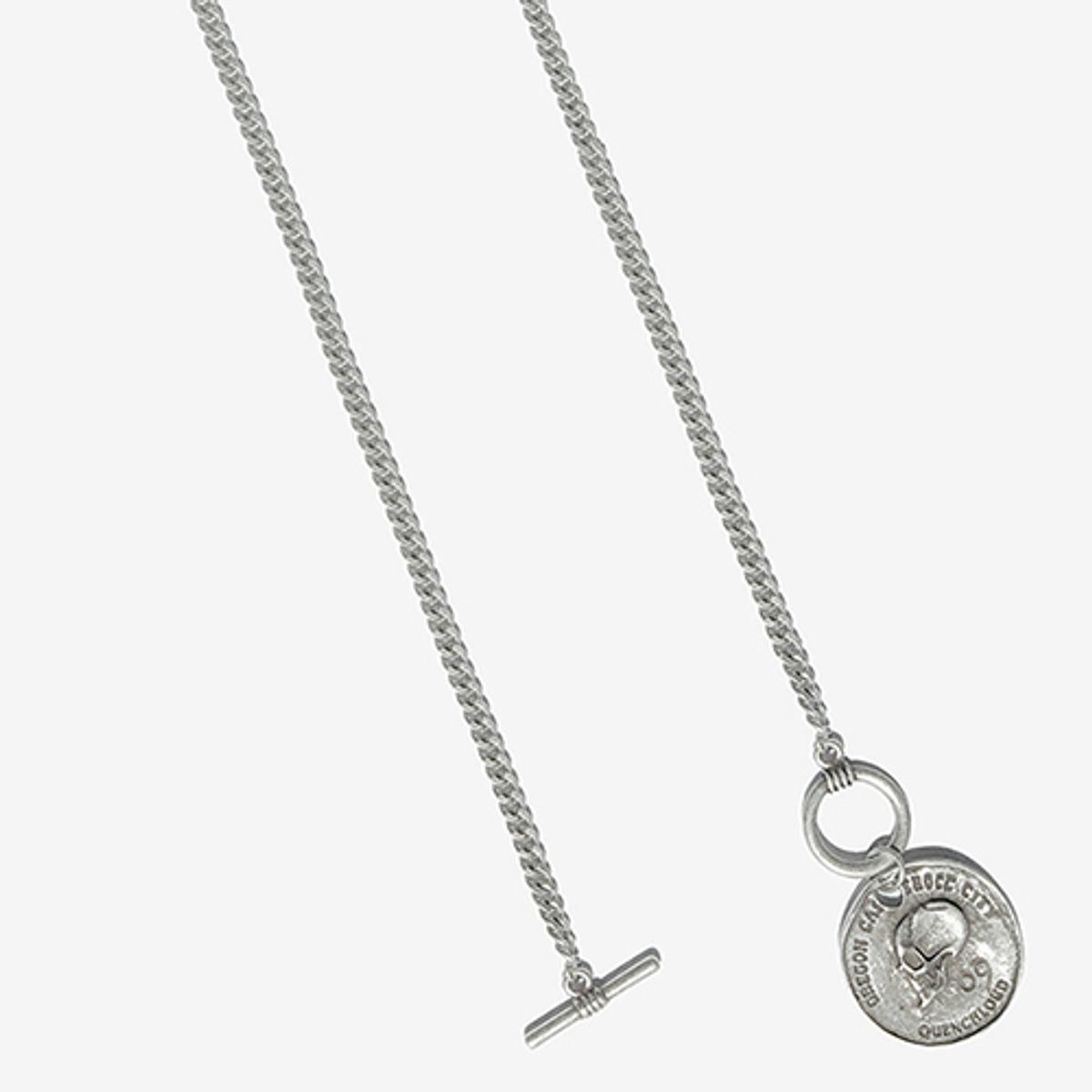 러쉬오프(RUSH OFF) Faded Skull Pandant Necklace - Basic Chain ver. / 페이디드 스컬 펜던트 베이직 체인목걸이 (은도금)