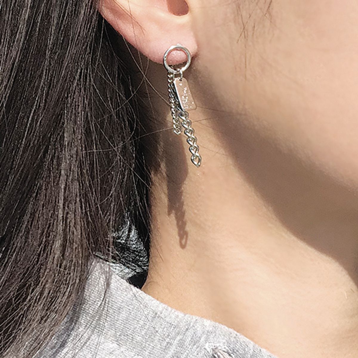 러쉬오프(RUSH OFF) Hayday Earring / 헤이데이 언발란스 귀걸이 (써지컬스틸 침)
