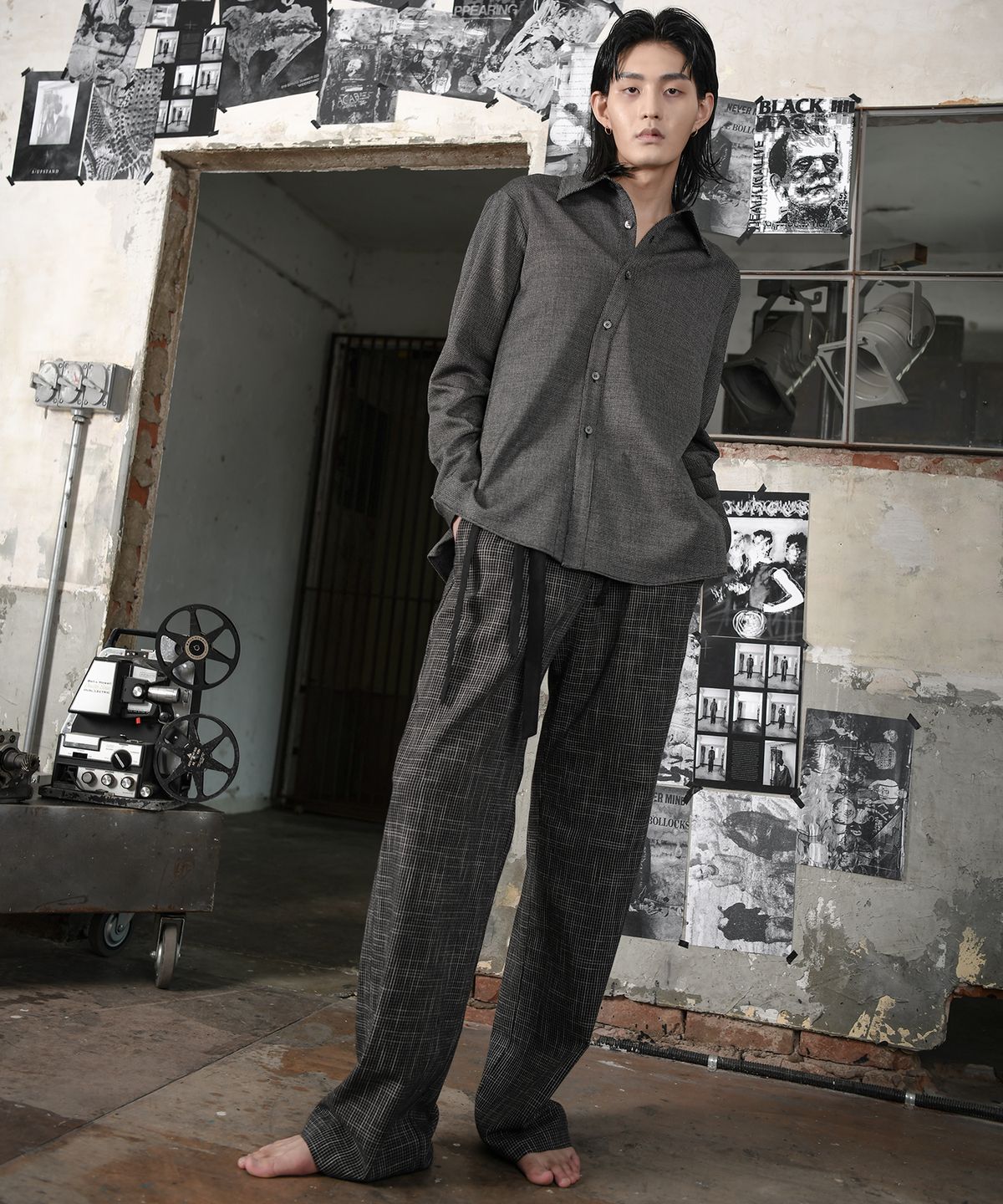 어퓨스탠드(A;UFSTAND) 스트랩 디테일 와이드 팬츠