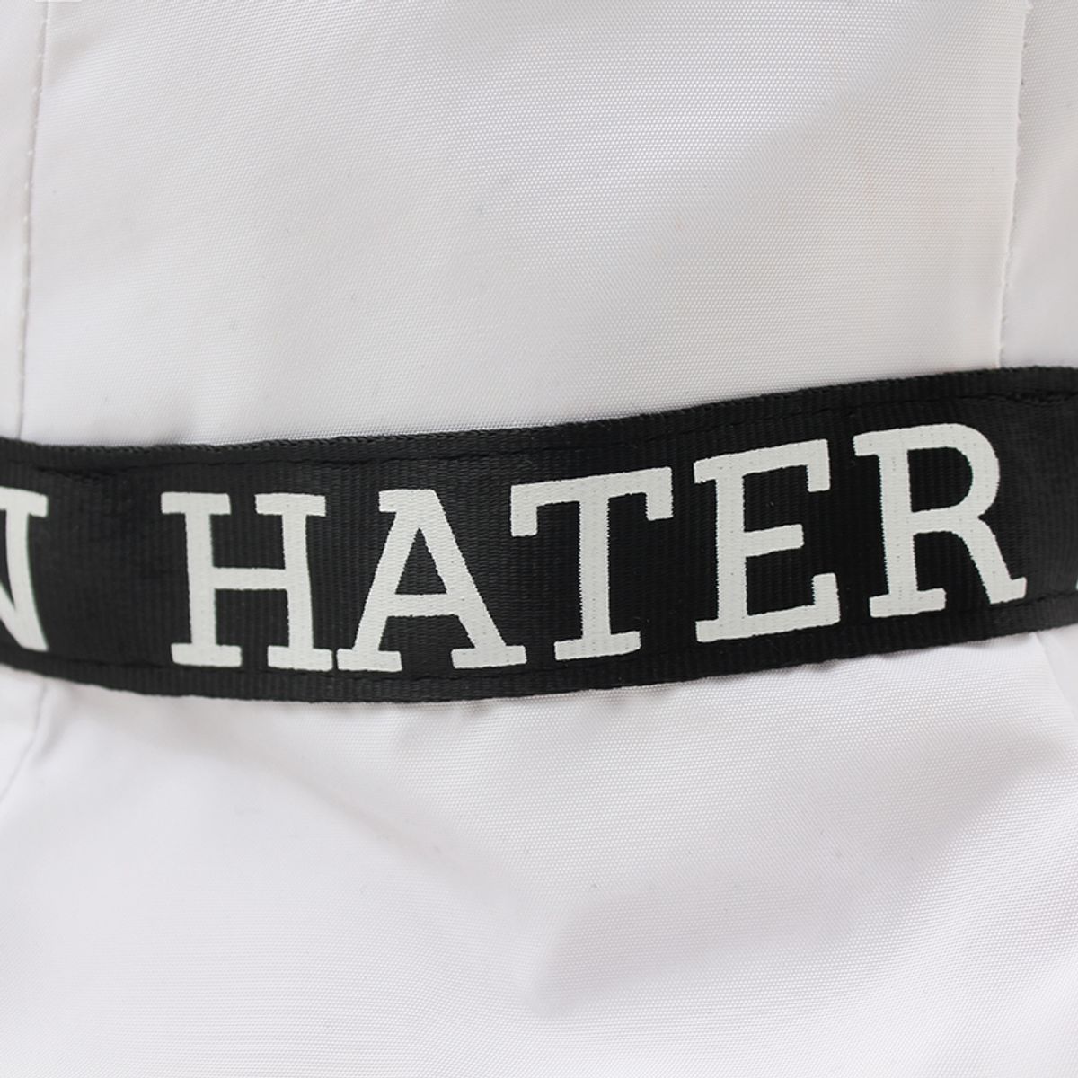 헤이터(HATER) 리본 버킷햇 화이트