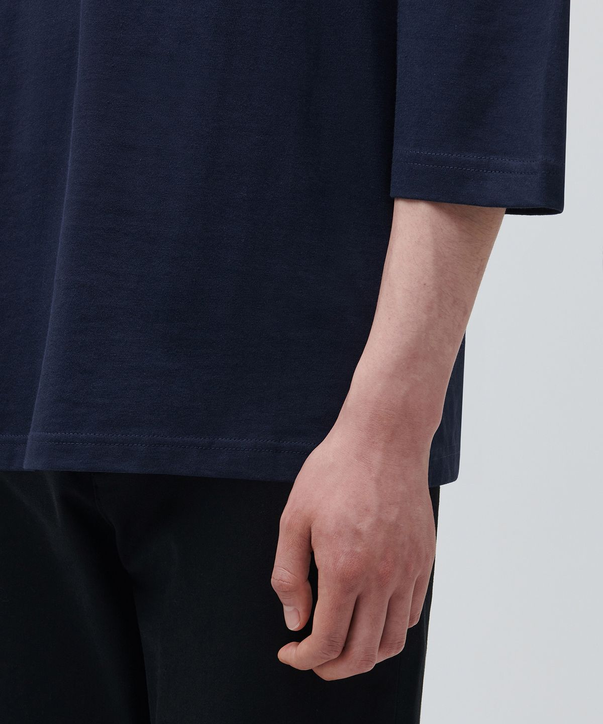 무신사 스탠다드(MUSINSA STANDARD) 크루 넥 7부 티셔츠 [네이비]