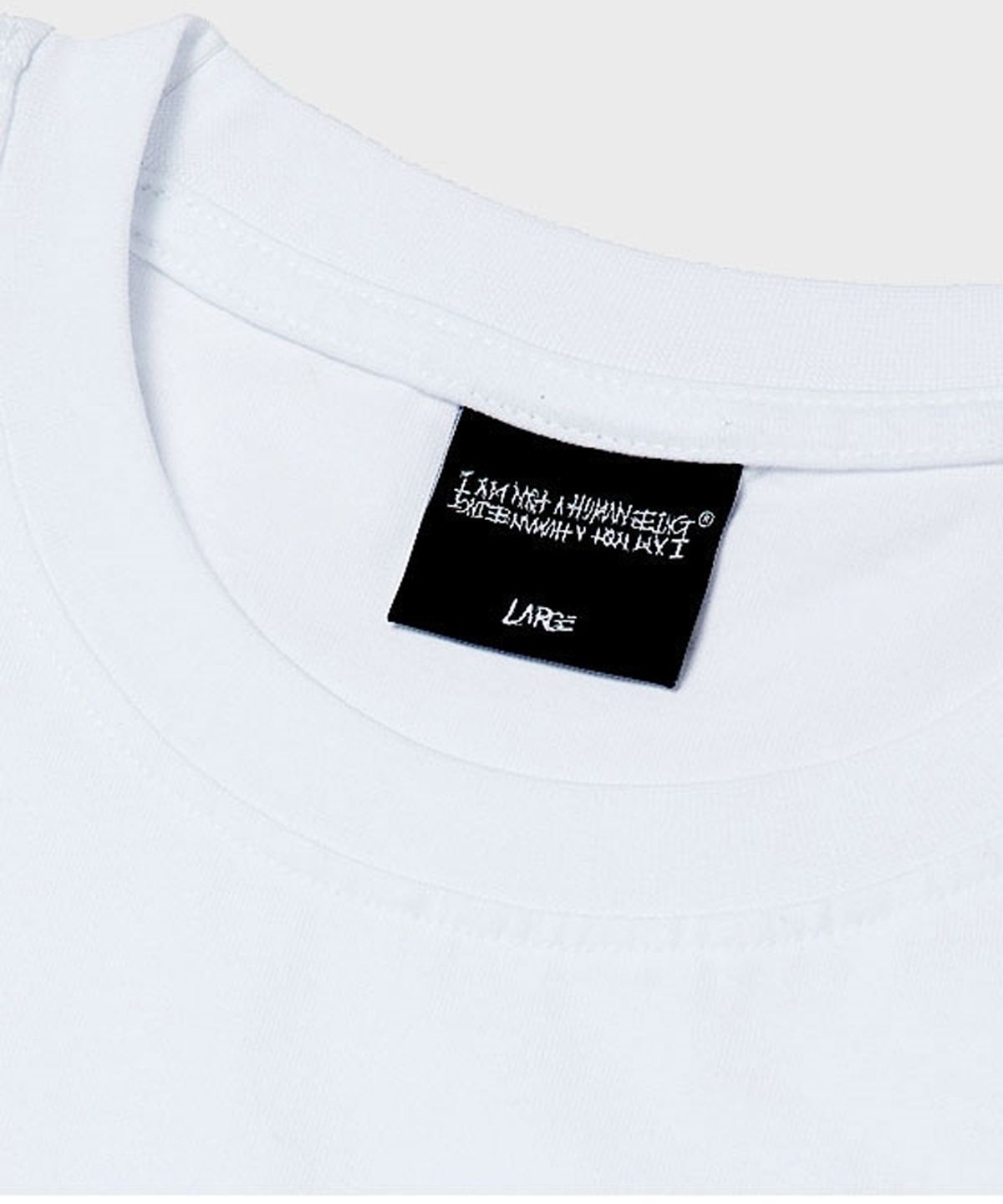 아임낫어휴먼비잉(I AM NOT A HUMAN BEING) I AM NOT A HUMANBEING Short Sleeve T-Shirt - WHITE