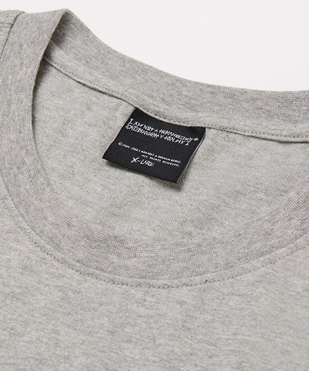아임낫어휴먼비잉(I AM NOT A HUMAN BEING) Magazine Tee - GREY